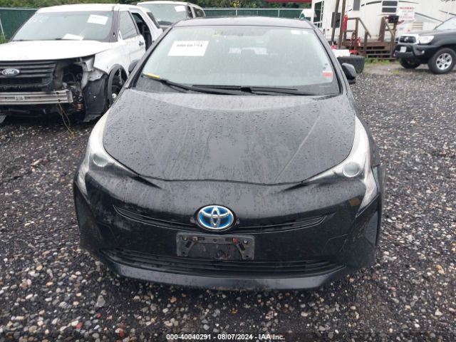 JTDKBRFUXG3005622 Toyota Prius Two