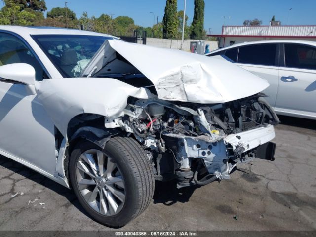 JTHBW1GG0E2067689 Lexus ES 300H