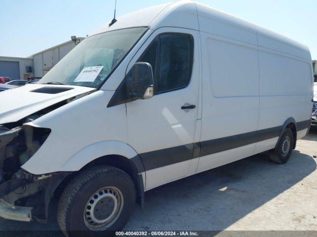 WD3PE8CDXHP568752 Mercedes-Benz Sprinter 2500 High Roof V6