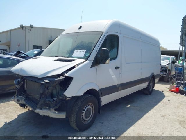 WD3PE8CDXHP568752 Mercedes-Benz Sprinter 2500 High Roof V6