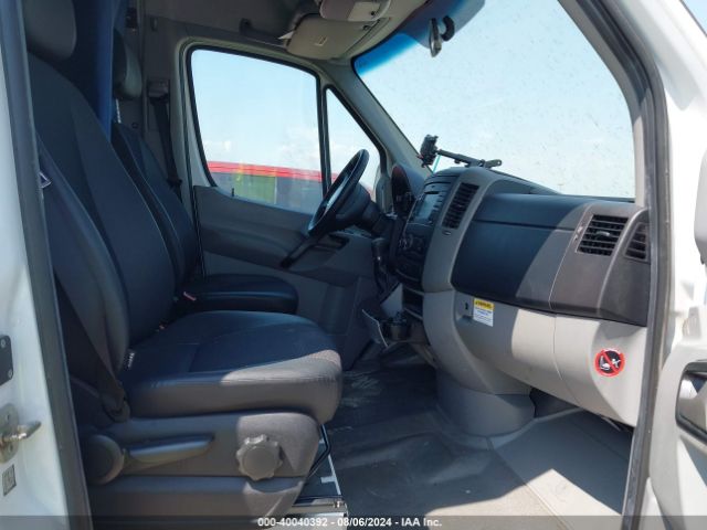 WD3PE8CDXHP568752 Mercedes-Benz Sprinter 2500 High Roof V6