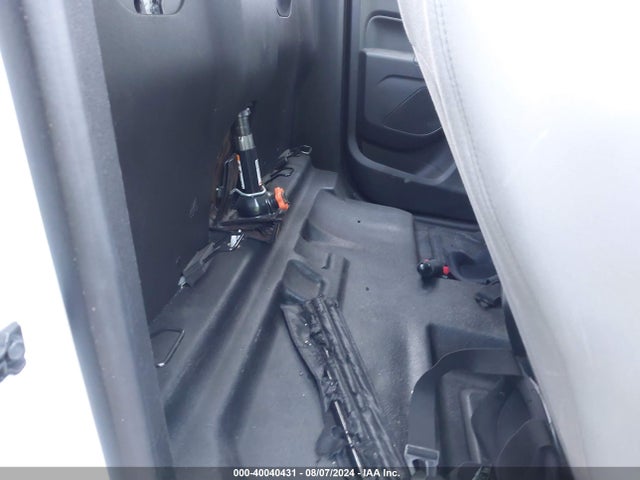 Chevrolet Colorado Wt 2018 1GCHSBEA6J1321305 Image 8