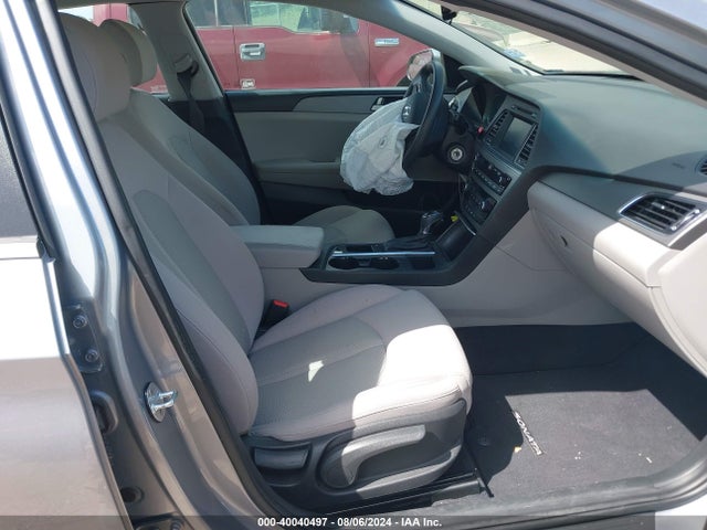 Hyundai SONATA SE 2017 5NPE24AFXHH545177 Image 5