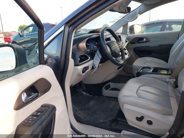 2C4RC1DG2MR546144 Chrysler Voyager Lxi