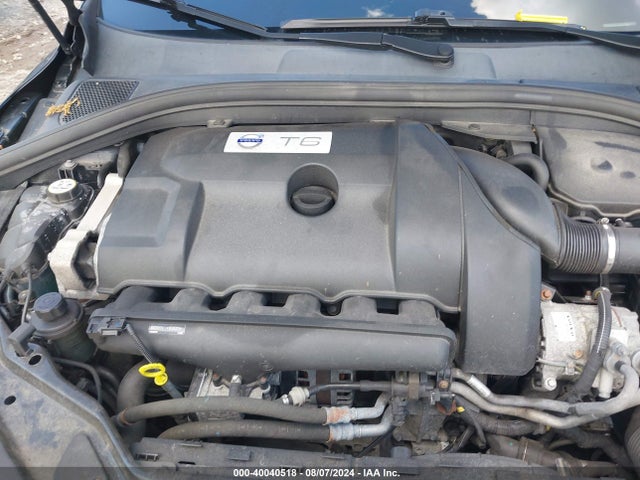 Volvo Xc60 T6 Platinum 2015 YV4902RM4F2724678 Image 10