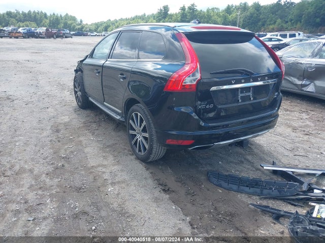 Volvo Xc60 T6 Platinum 2015 YV4902RM4F2724678 Image 3