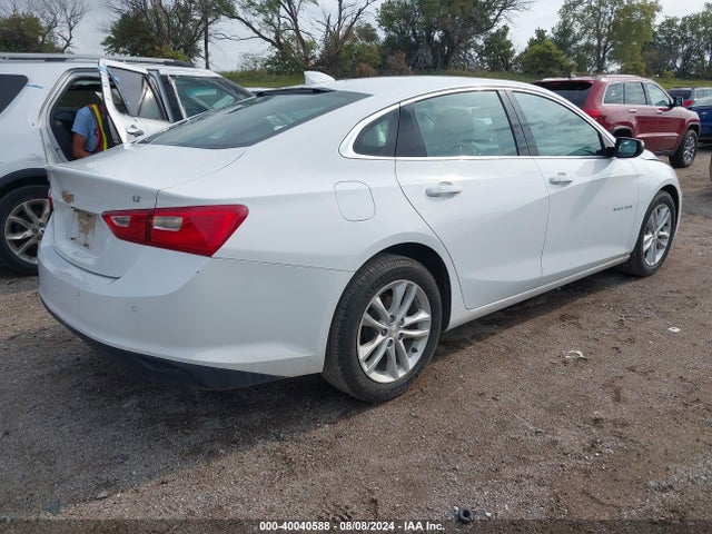 1G1ZD5ST2JF112418 Chevrolet MALIBU LT