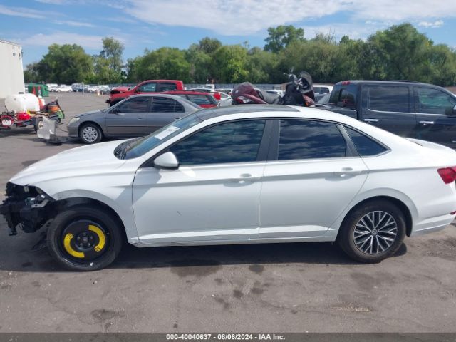 3VWCB7BU7LM054085 Volkswagen Jetta 1.4t R-line/1.4t S/1.4t Se