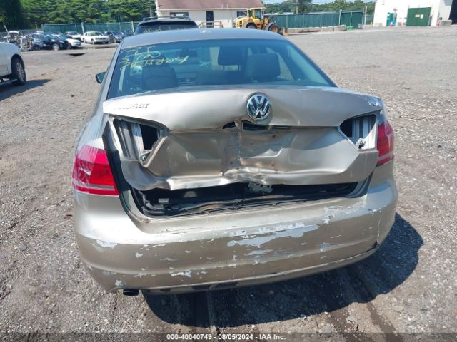 1VWAT7A32FC045765 Volkswagen Passat 1.8t S