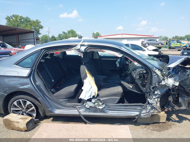 3VWCM7BU2NM021590 Volkswagen Jetta 1.5t S