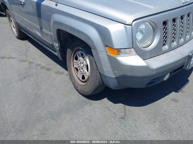 1C4NJPBA1FD273015 Jeep Patriot Sport