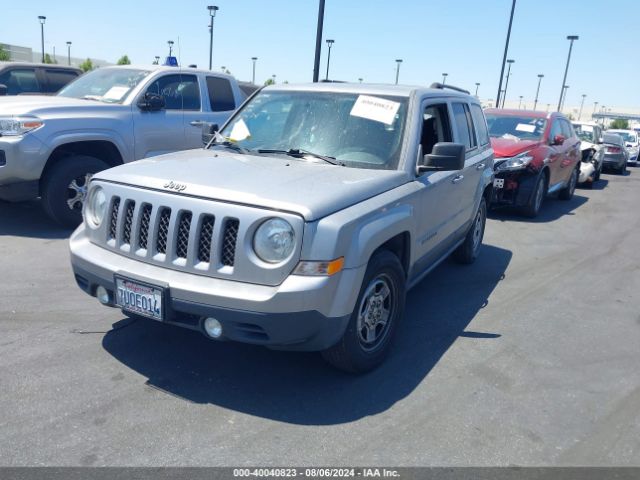 1C4NJPBA1FD273015 Jeep Patriot Sport