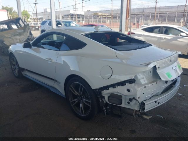2024 FORD MUSTANG 1FA6P8TH5R5109243 Photo 2