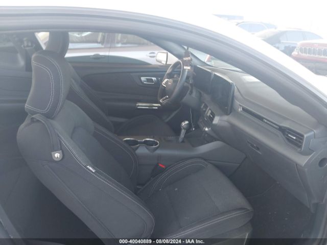 2024 FORD MUSTANG 1FA6P8TH5R5109243 Photo 4