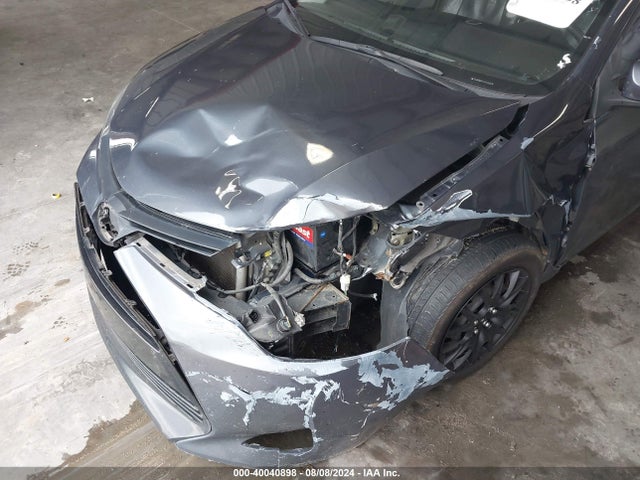 Toyota COROLLA LE 2018 2T1BURHE7JC112495 Image 6