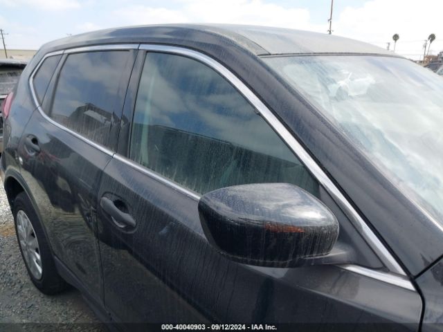 5N1AT2MT0LC806902 Nissan Rogue S Fwd