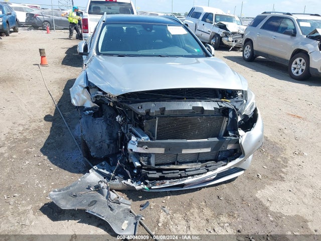 SJKCH5CP4KA009872 Infiniti Qx30 Luxe