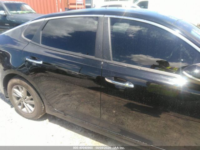 5XXGT4L3XLG421018 KIA Optima Lx