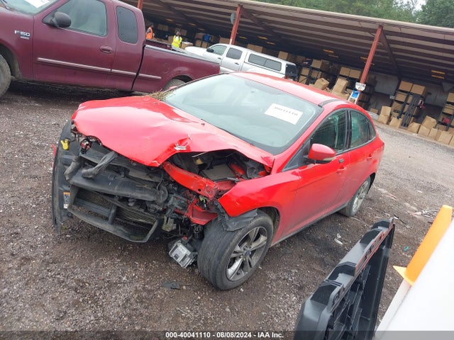 Ford FOCUS SE 2014 1FADP3F27EL380263 Image 2