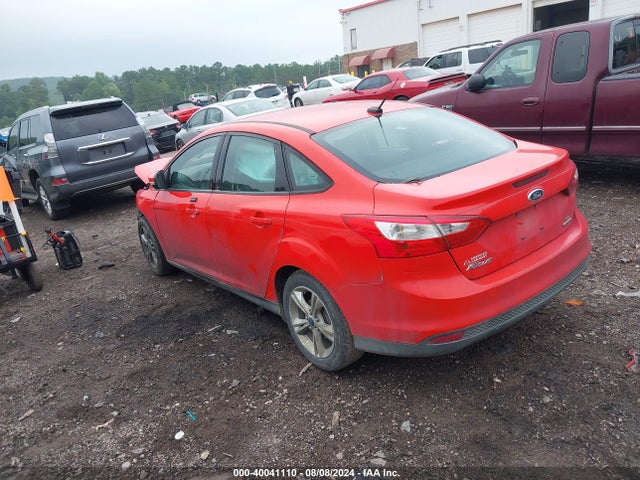 Ford FOCUS SE 2014 1FADP3F27EL380263 Image 3