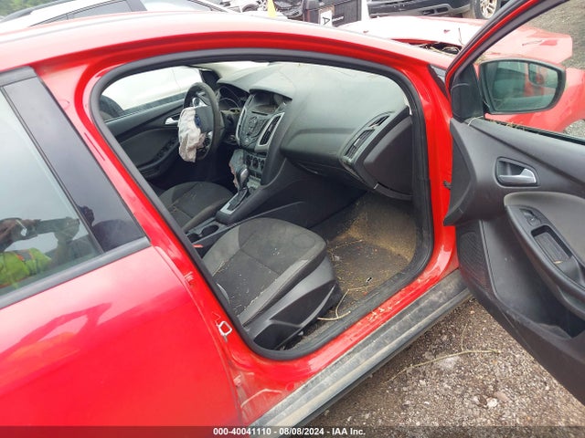 Ford FOCUS SE 2014 1FADP3F27EL380263 Image 5
