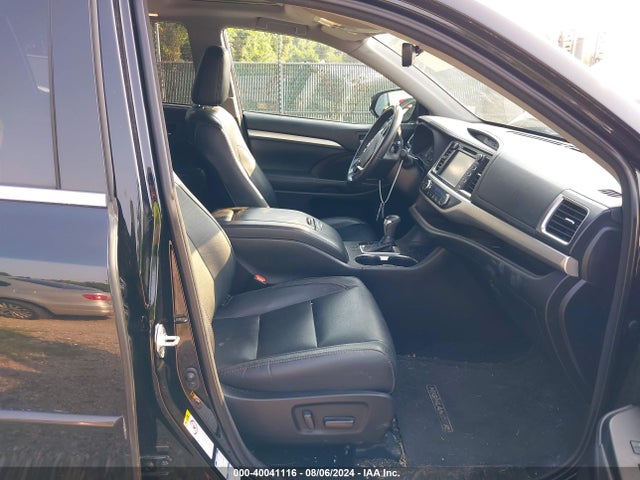 Toyota Highlander Xle 2018 5TDJZRFH4JS554717 Image 5