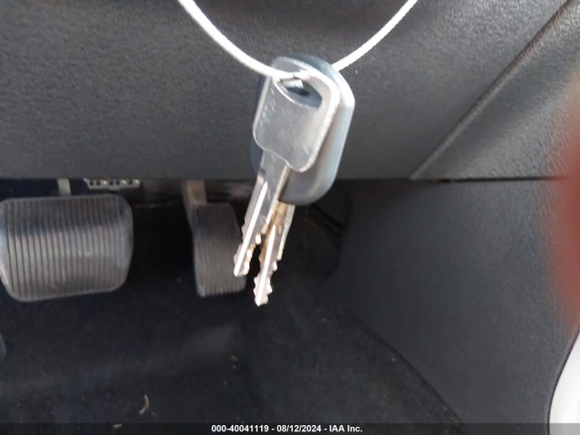40041119 :رقم المزاد ، 1FTFW1CF6DKF25217 vin ، 2013 Ford F-150 Lariat مزاد بيع