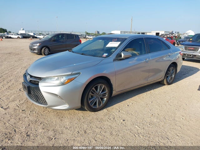 Toyota CAMRY SE 2017 4T1BF1FK9HU322965 Image 2