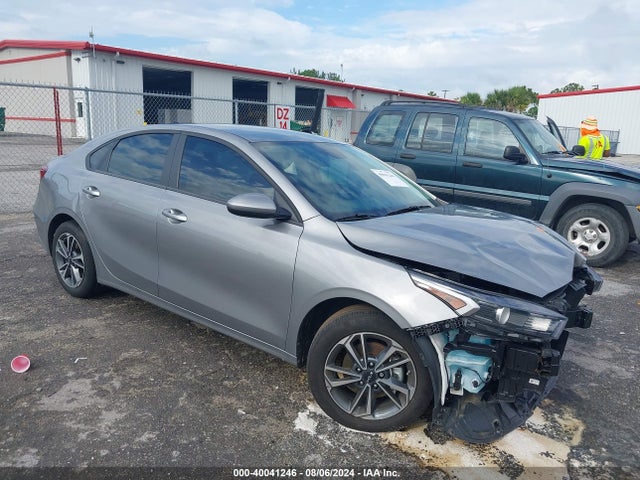 KIA Forte Lxs 2024 3KPF24AD8RE704979 Image 1