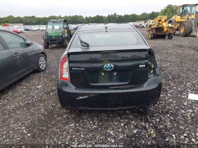JTDKN3DU5F1921836 Toyota Prius Two