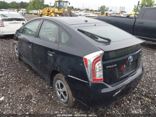 JTDKN3DU5F1921836 Toyota Prius Two