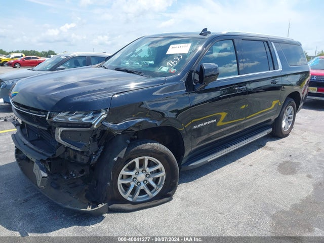 Chevrolet Suburban 4wd Lt 2022 1GNSKCKD8NR221697 Image 2