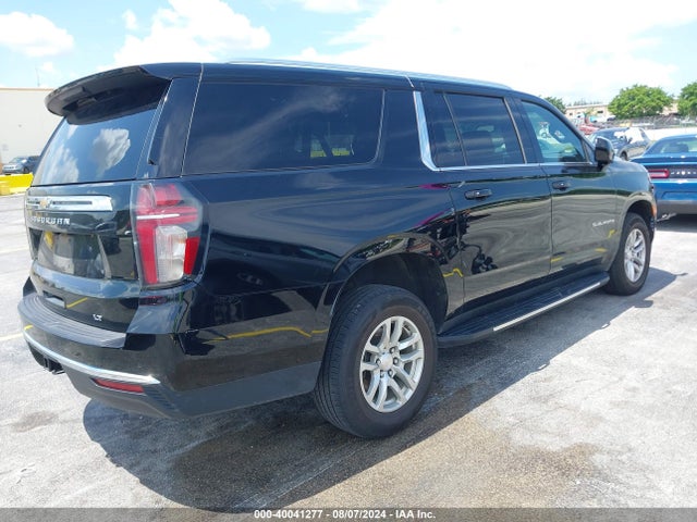 Chevrolet Suburban 4wd Lt 2022 1GNSKCKD8NR221697 Image 4