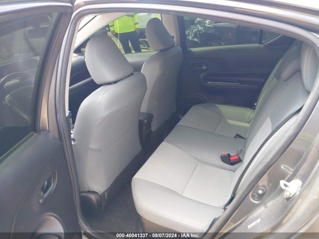 Toyota Prius C Four 2015 JTDKDTB33F1112705 Image 8