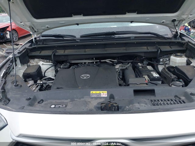 Toyota Highlander Xle 2021 5TDGZRBH5MS088848 Image 10