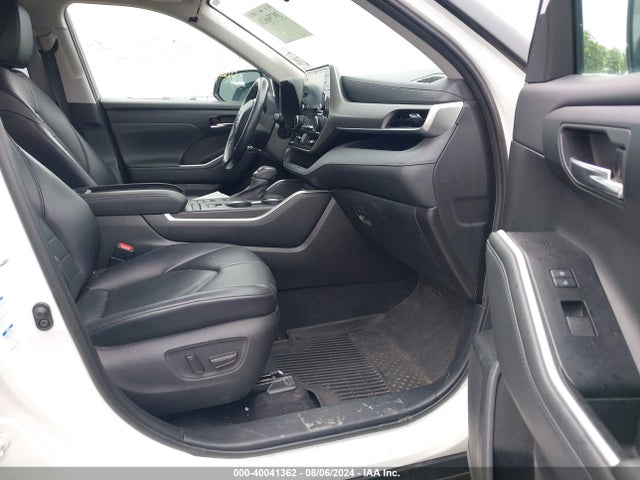 Toyota Highlander Xle 2021 5TDGZRBH5MS088848 Image 5