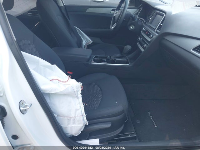 Hyundai SONATA SE 2019 5NPE24AF3KH744238 Image 5