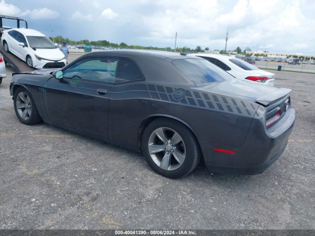 2C3CDZAT2FH894798 Dodge Challenger R/t