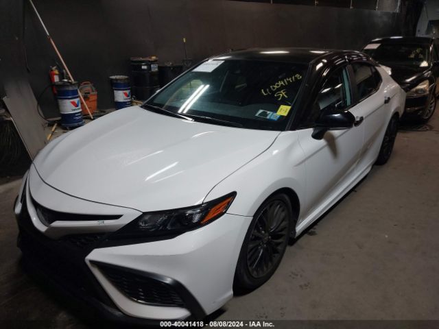 4T1G11AK3NU001284 Toyota Camry Se Nightshade Edition