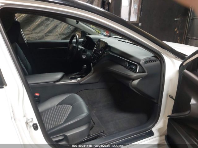 4T1G11AK3NU001284 Toyota Camry Se Nightshade Edition