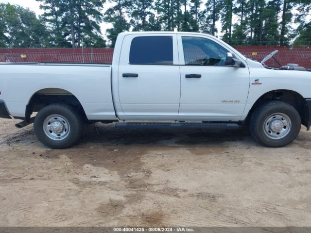 3C6UR5CL7NG138865 RAM 2500