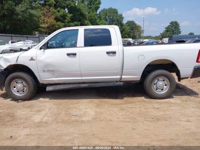 3C6UR5CL7NG138865 RAM 2500