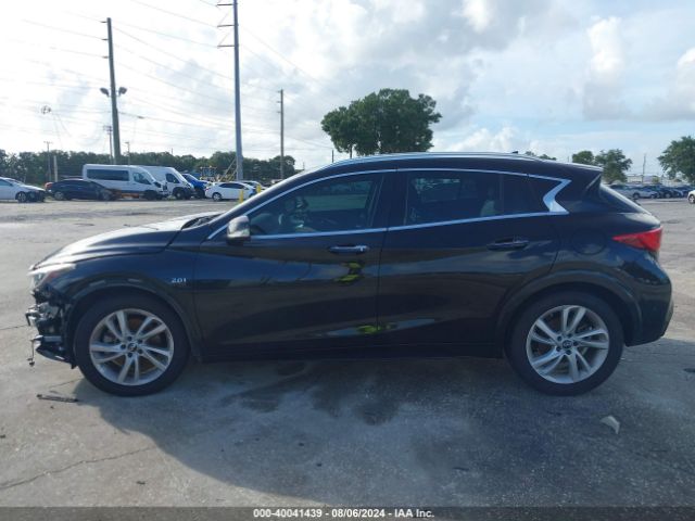 SJKCH5CP4JA048492 Infiniti Qx30 Premium
