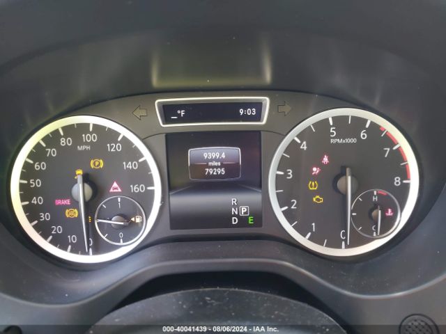 SJKCH5CP4JA048492 Infiniti Qx30 Premium