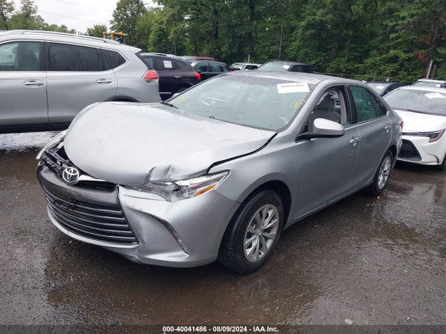 Toyota CAMRY LE 2017 4T1BF1FK1HU314178 Image 2