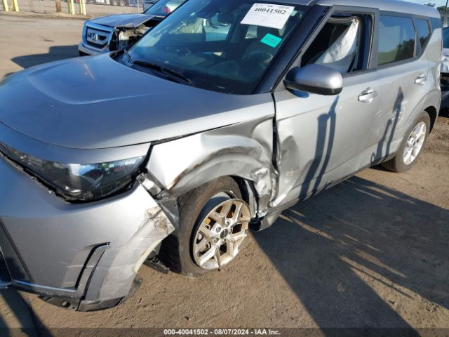 KNDJ23AU1P7867295 KIA SOUL LX