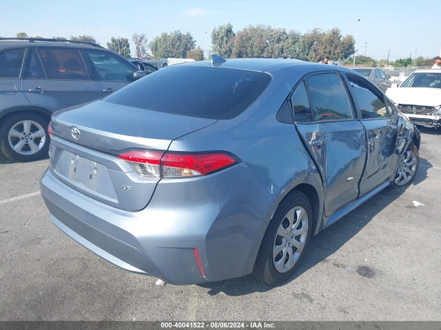 Toyota COROLLA LE 2021 5YFEPMAEXMP209356 Image 4
