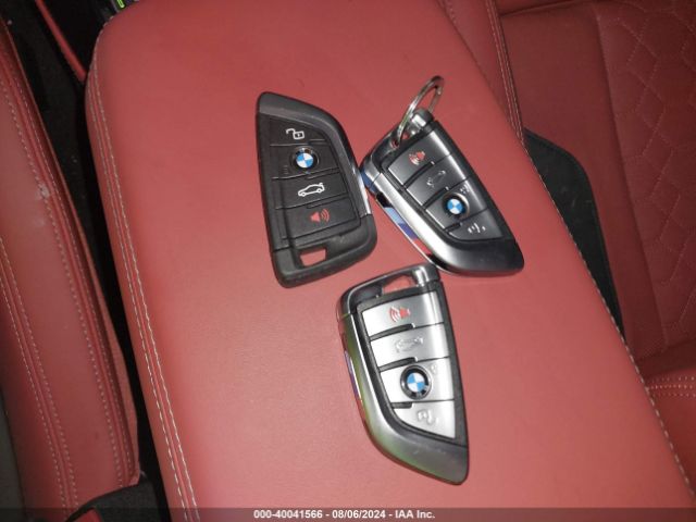 5YM13EC09R9W33939 BMW X3 M