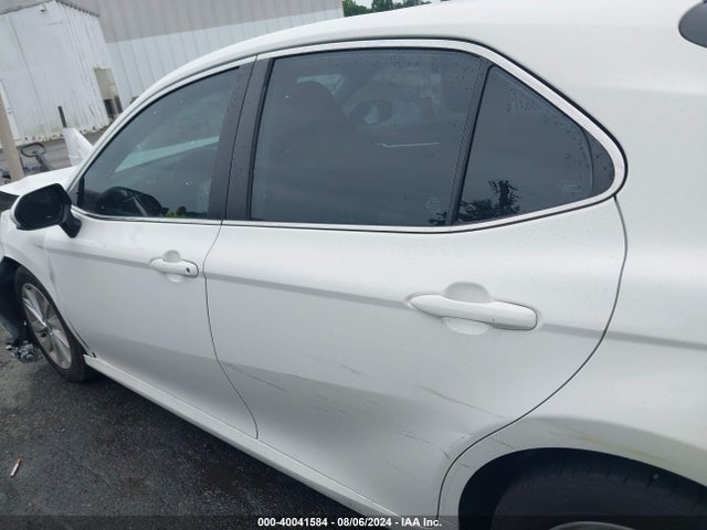 Toyota CAMRY LE 2021 4T1C11AK5MU467506 Image 14