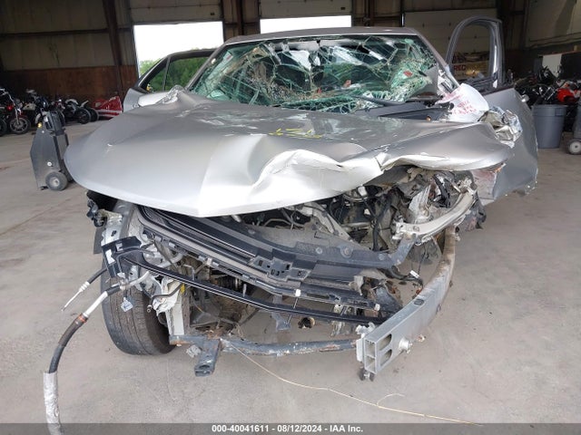 Chevrolet EQUINOX LT 2018 3GNAXSEV8JS571818 Image 11